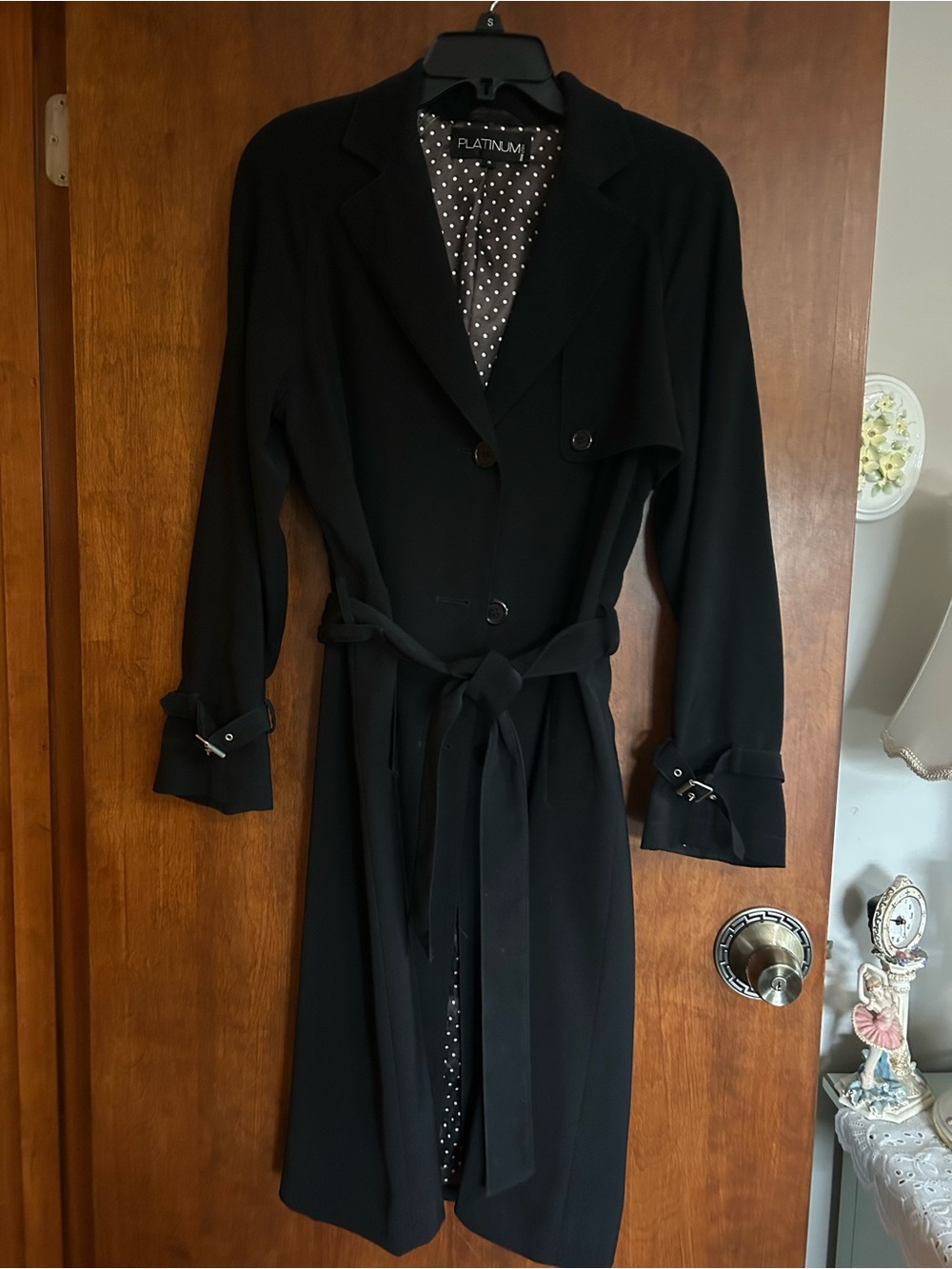 Platinum Black Belted women’s Trench Coat Size 8